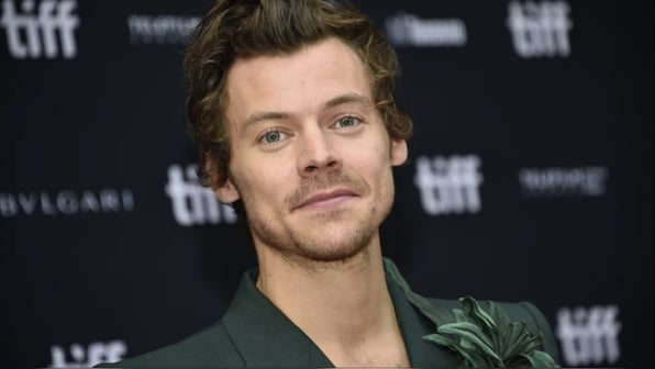 Harry Styles runs Berlin Marathon in under 3 hours