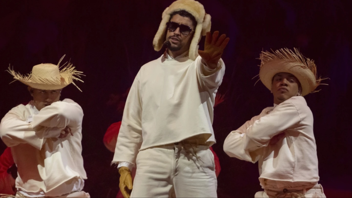 Bad Bunny says goodbye to Puerto Rico in one final concert after a historic residency Bad Bunny says goodbye to Puerto Rico in one final concert after a historic residency