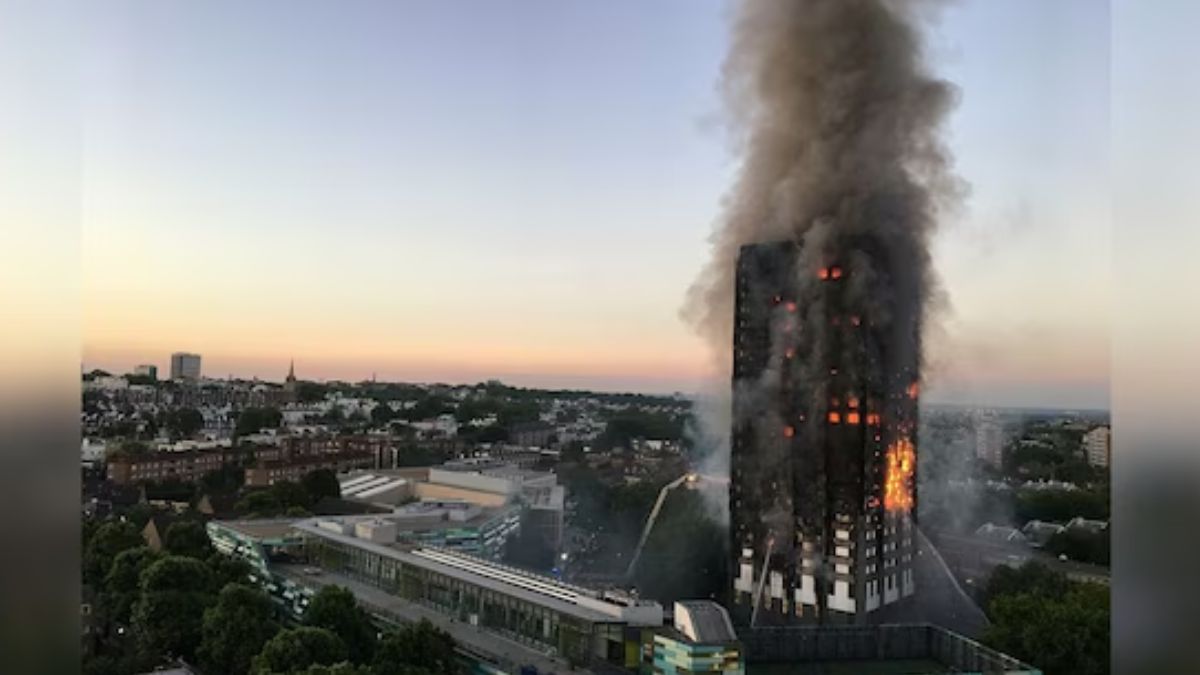 The Grenfell tower fire started in the early hours of June 14, 2017. Image courtesy: X.com/https://x.com/Vampicca
The Grenfell tower fire started in the early hours of June 14, 2017. Image courtesy: X.com/https://x.com/Vampicca