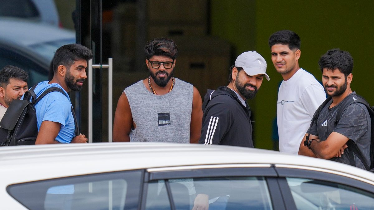Rohit Sharma with Shubman Gill, Jasprit Bumrah and Shardul Thakur at the BCCI Centre of Excellence (CoE) in Bengaluru. Image: PTI
Rohit Sharma with Shubman Gill, Jasprit Bumrah and Shardul Thakur at the BCCI Centre of Excellence (CoE) in Bengaluru. Image: PTI