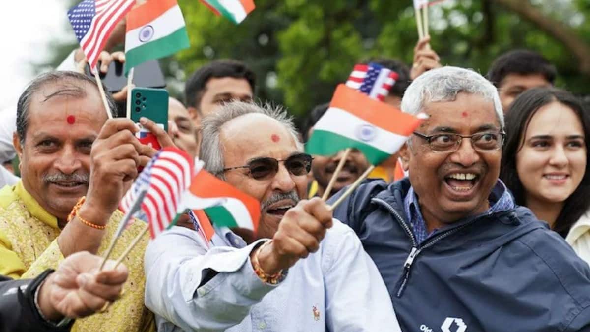 Hindu Community Faces Scrutiny, Violence, and Political Challenges in the US