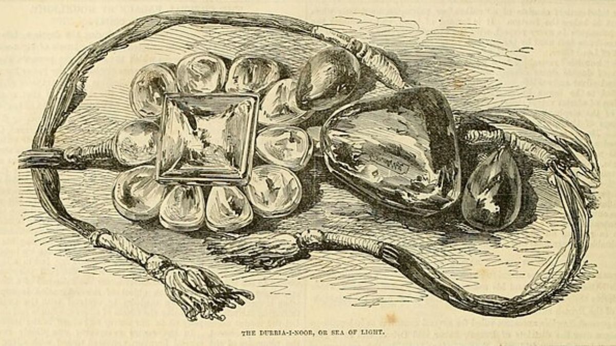 Dariya-i-Noor is the sister of Kohinoor diamomd. Wikimedia Commons Dariya-i-Noor is the sister of Kohinoor diamomd. Wikimedia Commons