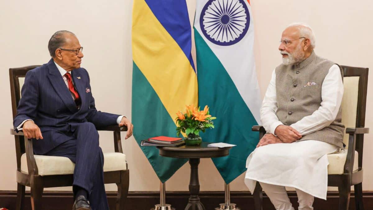 PM Modi holds bilateral meet with Mauritius PM Ramgoolam on sidelines of AI summit