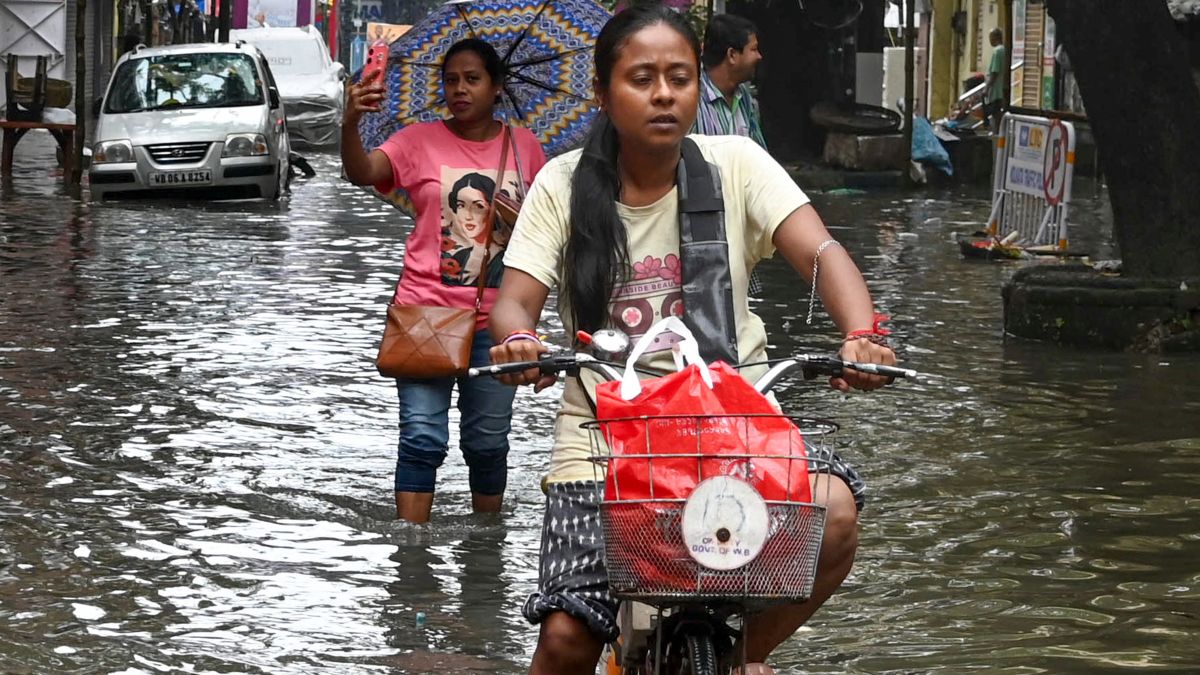 Kolkata rains: 3 dead, streets submerged; IMD says there’s low-pressure zone in Bay of Bengal