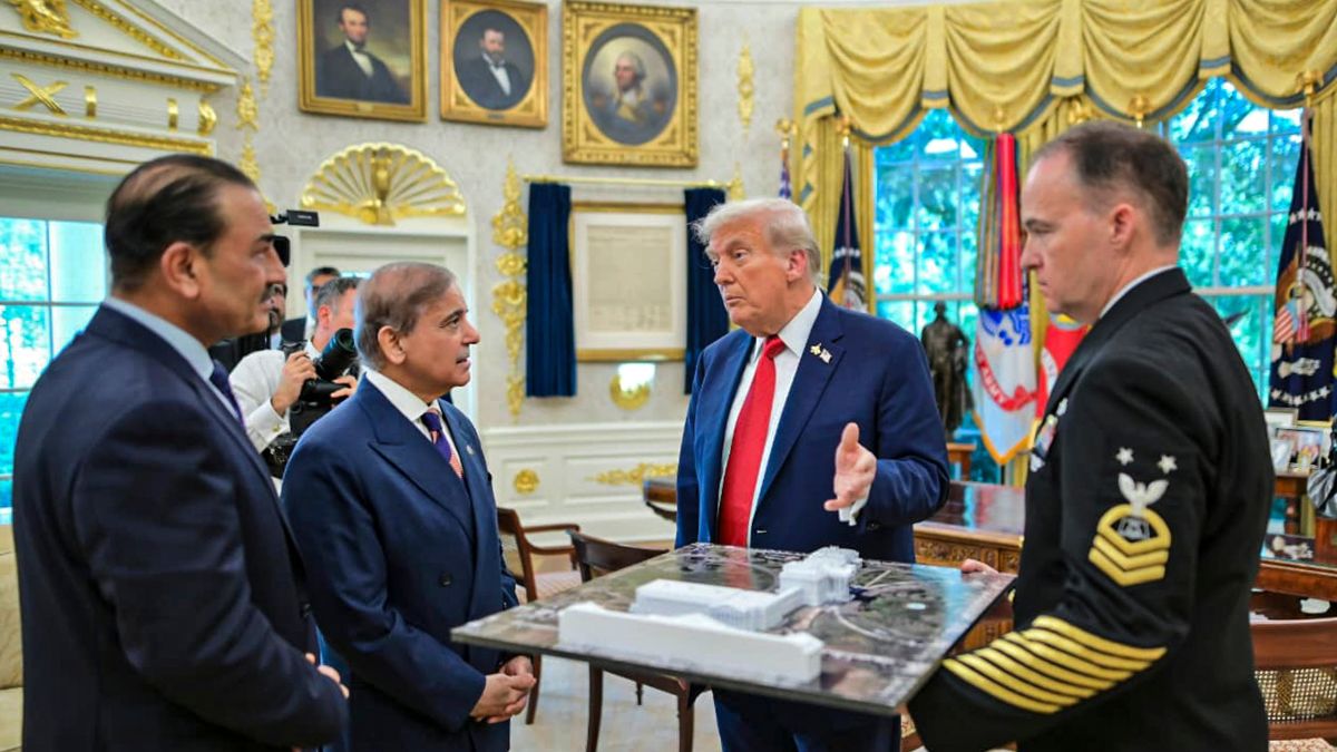 Kashmir, economics or... What did Donald Trump discuss with Pakistan’s Sharif and Munir at White House? Kashmir, economics or... What did Donald Trump discuss with Pakistan’s Sharif and Munir at White House?