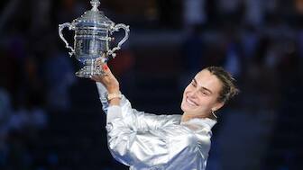 Aryna Sabalenka celebrates championship trophy after winning the women's singles final against Amanda Anisimova. Image: Reuters