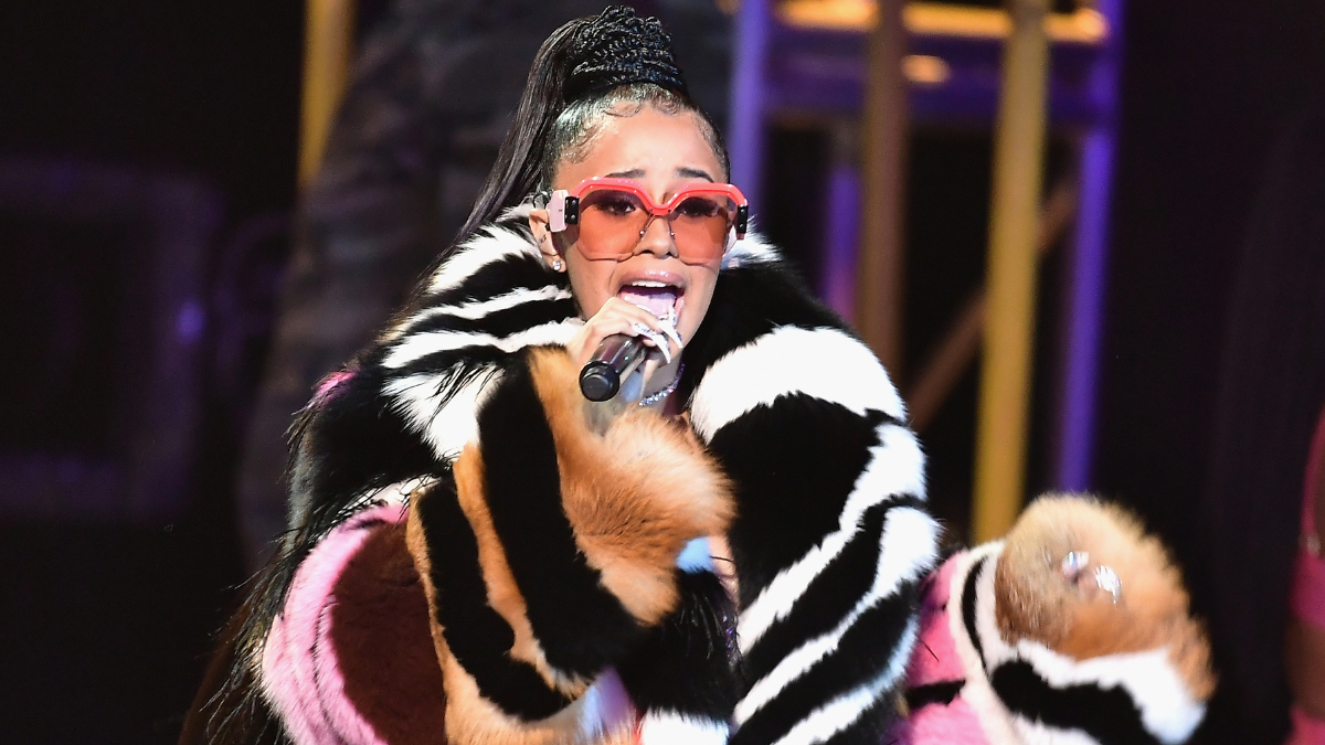 performs onstage during the BET Hip Hop Awards 2017 at The Fillmore Miami Beach at the Jackie Gleason Theater on October 6, 2017 in Miami Beach, Florida. performs onstage during the BET Hip Hop Awards 2017 at The Fillmore Miami Beach at the Jackie Gleason Theater on October 6, 2017 in Miami Beach, Florida.