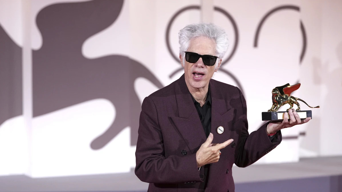 'Father Mother Sister Brother' wins top prize at the Venice Film Festival 'Father Mother Sister Brother' wins top prize at the Venice Film Festival