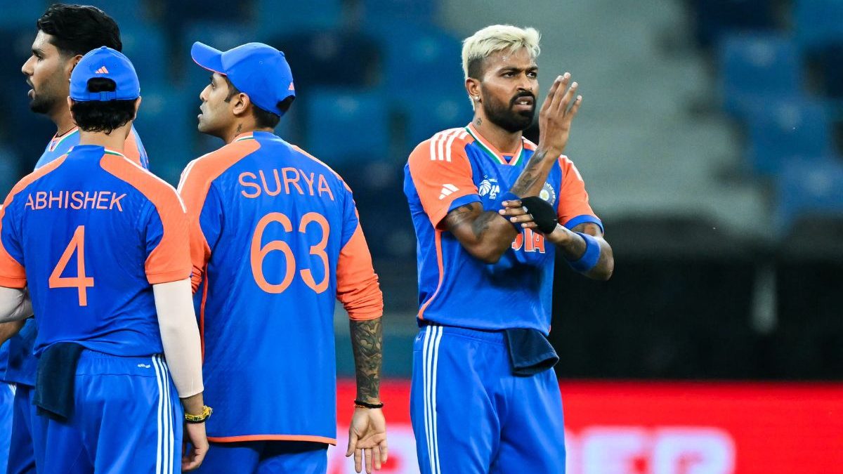'There will certainly be no training': Morkel gives fitness update on Hardik and Abhishek ahead of Asia Cup final 'There will certainly be no training': Morkel gives fitness update on Hardik and Abhishek ahead of Asia Cup final