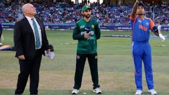 Andy Pycroft at the toss during the India vs Pakistan match in Asia Cup 2025. Image: SonyLiv