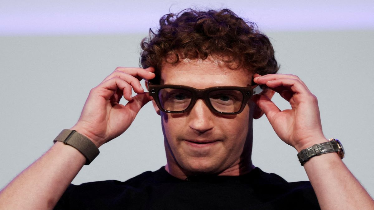 Can Mark Zuckerberg’s new smart eyewear make phones obsolete? Can Mark Zuckerberg’s new smart eyewear make phones obsolete?