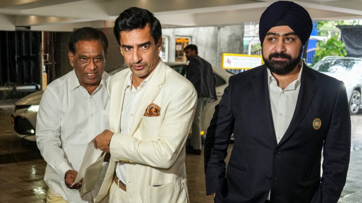 Mithun Manhas elected new BCCI president, Rajeev Shukla stays as vice-president Mithun Manhas elected new BCCI president, Rajeev Shukla stays as vice-president