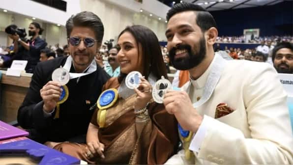 Vikrant Massey recalls Shah Rukh Khan’s ‘childlike’ joy at National Awards ceremony: 'I am wearing the...'
