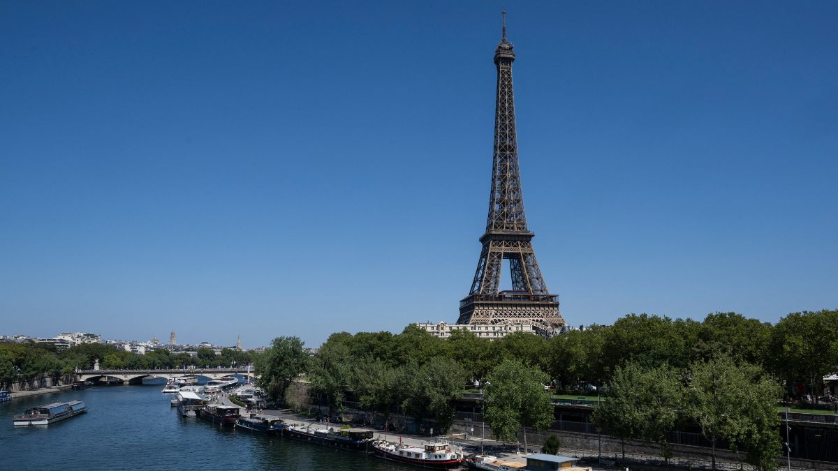 This photograph shows a view the Eiffel tower and the Seine river in Paris on August 11, 2025. File Photo/AFP This photograph shows a view the Eiffel tower and the Seine river in Paris on August 11, 2025. File Photo/AFP