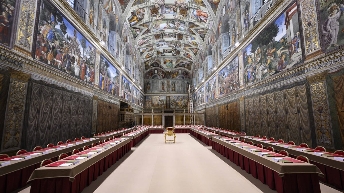 History Today: When the Sistine Chapel opened its doors to the public for the first time