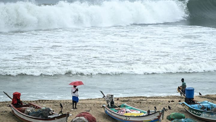 In Photos | Cyclone Montha: How to stay safe during a storm Firstpost Image