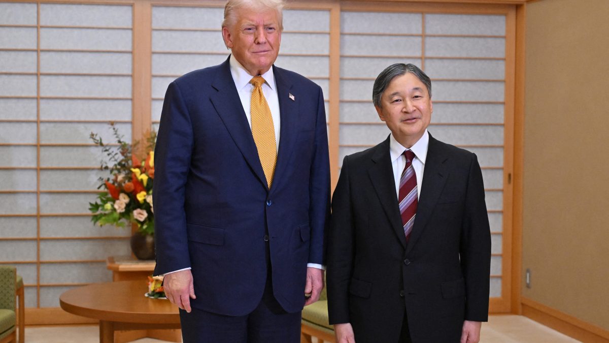 Trump meets Japan Emperor Naruhito in royal welcome; talks with new PM soon Trump meets Japan Emperor Naruhito in royal welcome; talks with new PM soon