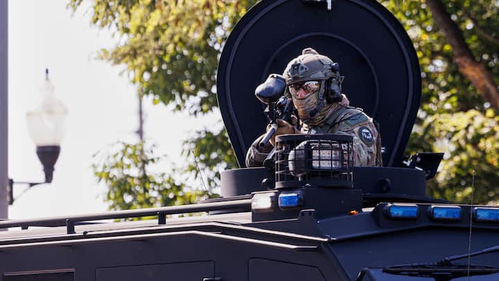 Why Chicago turned into a 'war zone' and which US city is next