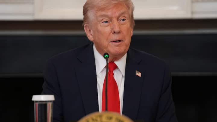 Trump predicts China will soon resume buying US soybeans