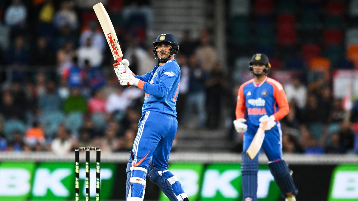 Australia vs India LIVE Score 2nd T20 at Melbourne: Suryakumar & Co to bat first with unchanged XI Australia vs India LIVE Score 2nd T20 at Melbourne: Suryakumar & Co to bat first with unchanged XI