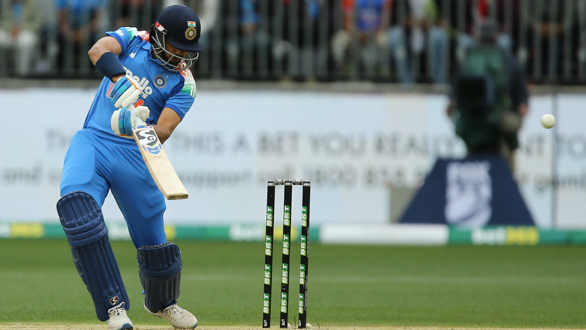 Australia vs India LIVE Score, 1st ODI at Perth: Axar perishes after sudden boost, Kuhnemann breaks fifth-wicket stand Australia vs India LIVE Score, 1st ODI at Perth: Axar perishes after sudden boost, Kuhnemann breaks fifth-wicket stand