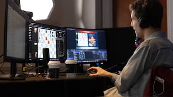 American GM Daniel Naroditsky had a huge online presence with up to 800,000 followers across YouTube and Twitch Image: Kelly Centrelli/Charlotte Chess Center via AP)