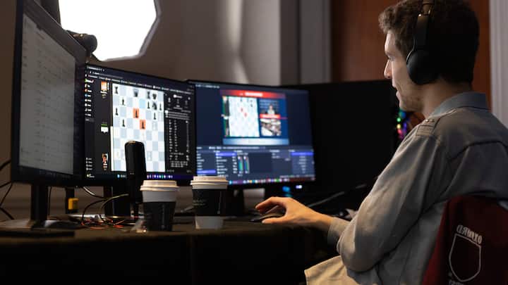 'You've gotta go to sleep': How Daniel Naroditsky's friends tried to save American chess star shortly before his death 'You've gotta go to sleep': How Daniel Naroditsky's friends tried to save American chess star shortly before his death