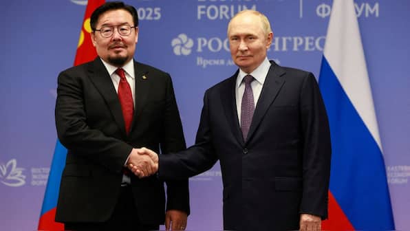 Mongolian parliament ousts PM Zandanshatar four months after he took office