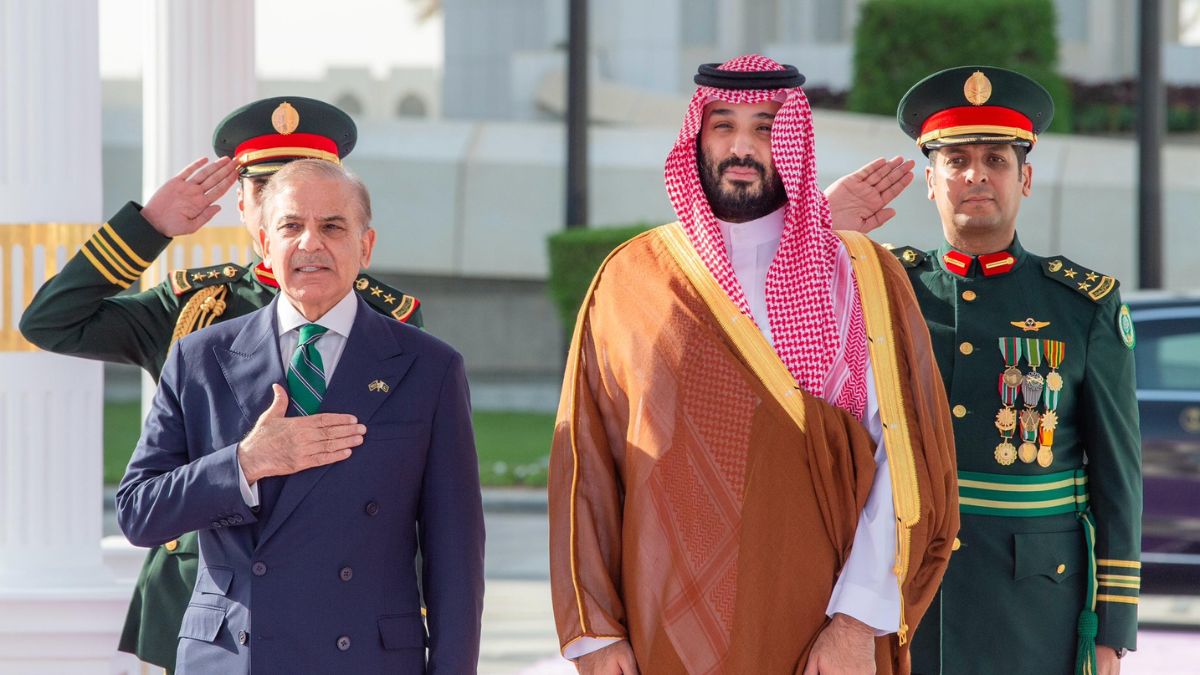 Military boots in Saudi Arabia, petro dollar in Pakistan: What’s inside Riyadh-Islamabad defence pact Military boots in Saudi Arabia, petro dollar in Pakistan: What’s inside Riyadh-Islamabad defence pact