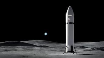 An artistic depiction of SpaceX's Starship spacecraft on the Moon. (Photo: SpaceX)