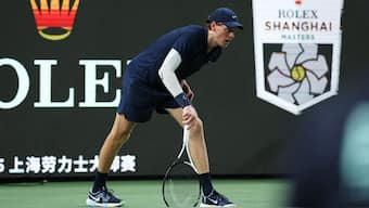 Jannik Sinner suffered a leg injury during the third round match in Shanghai Masters. Image: Reuters 