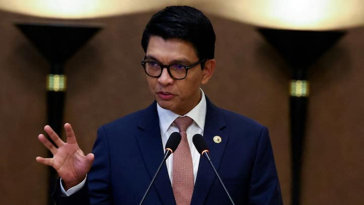 Madagascar strips off ousted President Rajoelina's nationality Madagascar strips off ousted President Rajoelina's nationality