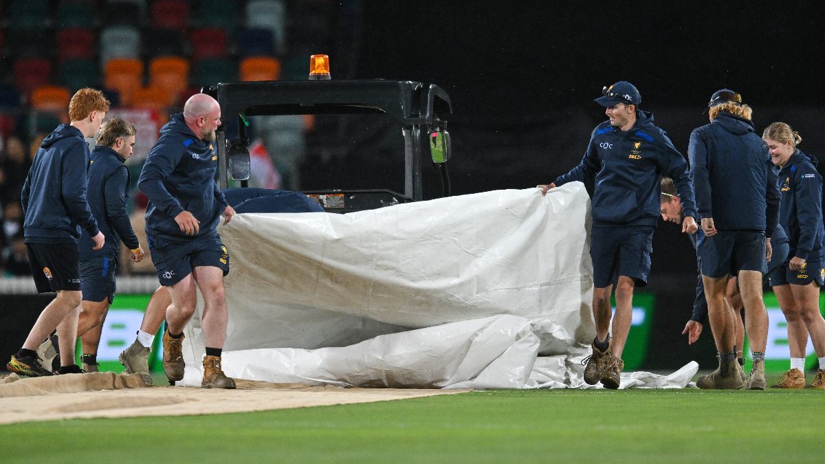 Melbourne Weather Forecast: India vs Australia 2nd T20I faces threat of a washout at MCG Melbourne Weather Forecast: India vs Australia 2nd T20I faces threat of a washout at MCG