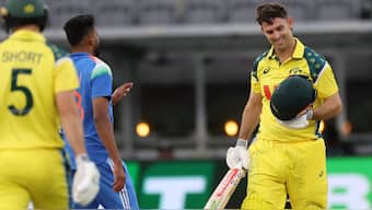 Australia vs India LIVE Score, 1st ODI at Perth: Marsh, Philippe cruising towards 131-run target