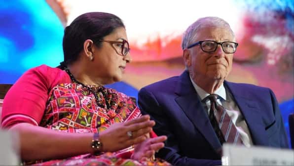Bill Gates says 'Jai Shri Krishna' to Smriti Irani in Kyunki Saas Bhi Kabhi Bahu Thi 2 promo; fans say, 'What a power move' WATCH