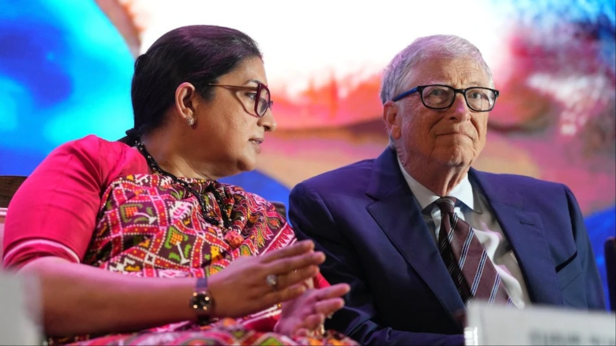 Bill Gates says 'Jai Shri Krishna' to Smriti Irani in Kyunki Saas Bhi Kabhi Bahu Thi 2 promo; fans say, 'What a power move' WATCH Bill Gates says 'Jai Shri Krishna' to Smriti Irani in Kyunki Saas Bhi Kabhi Bahu Thi 2 promo; fans say, 'What a power move' WATCH