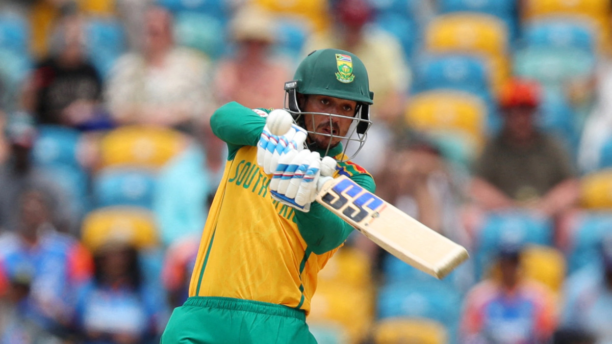 Quinton de Kock's international comeback turns sour as Namibia stun South Africa in one-off T20I Quinton de Kock's international comeback turns sour as Namibia stun South Africa in one-off T20I