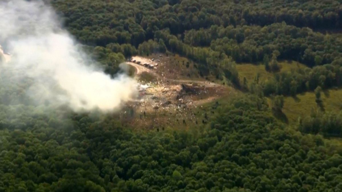 Several dead, others missing in massive blast at Tennessee military explosives plant Several dead, others missing in massive blast at Tennessee military explosives plant