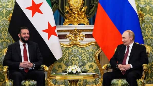 Syria’s new leader meets Putin, seeks economic support and security guarantees