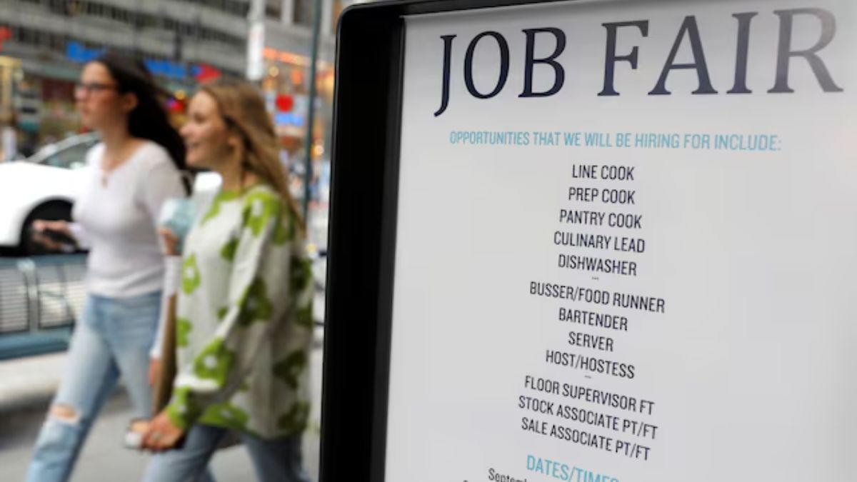 US hiring plans hit 16-year low as labour market stagnates