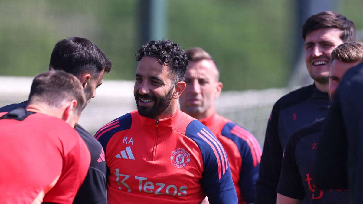 Man United reportedly set sights on promising 24-year-old midfielder but face competition from European champions PSG Man United reportedly set sights on promising 24-year-old midfielder but face competition from European champions PSG