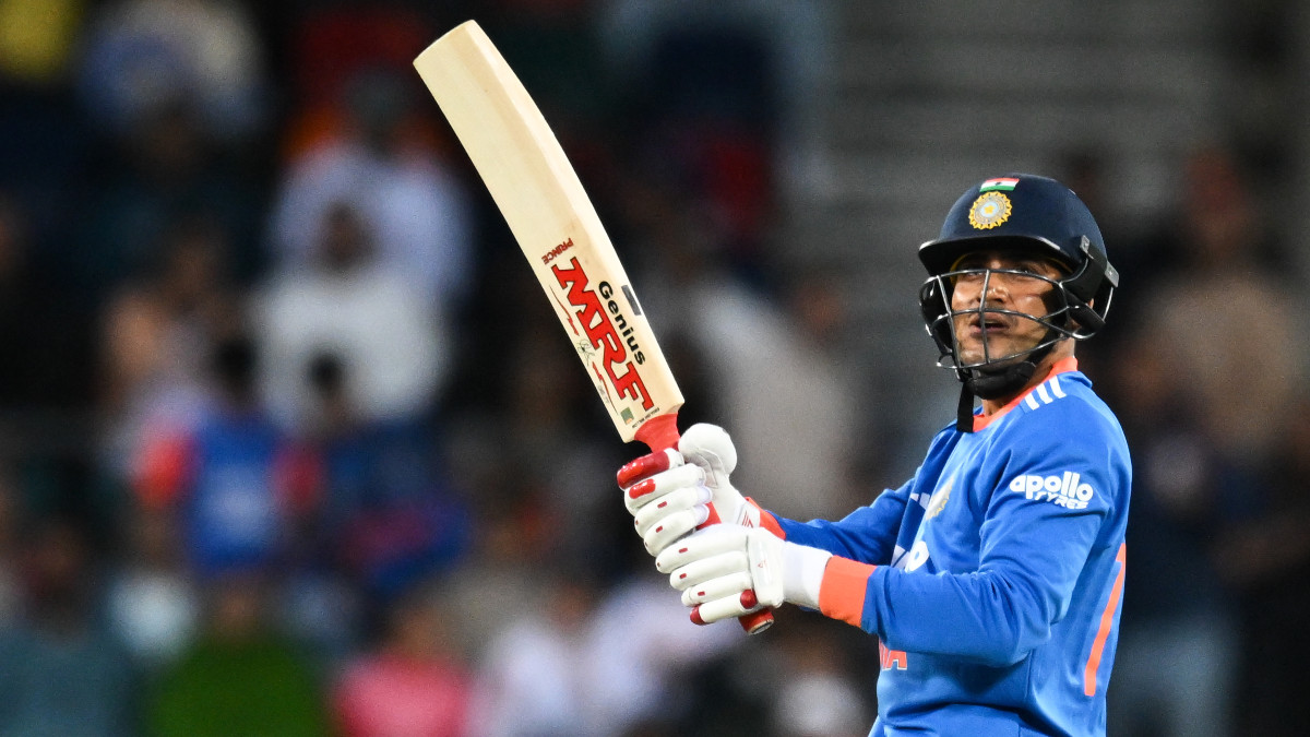 Australia vs India LIVE Score 1st T20I: Rain returns to Canberra after Surya-Gill partnership goes past fifty Australia vs India LIVE Score 1st T20I: Rain returns to Canberra after Surya-Gill partnership goes past fifty