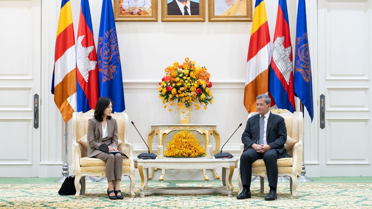 South Koreans trapped, tortured and trafficked in Cambodia: How did a job scam turn into a diplomatic crisis? South Koreans trapped, tortured and trafficked in Cambodia: How did a job scam turn into a diplomatic crisis?