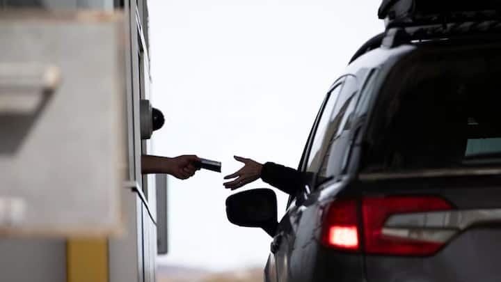 Canada issues alert: US border entry crackdown puts PR, green card status at risk