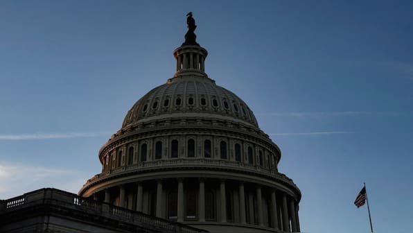 Trump freezes $2.1 billion for Democratic stronghold Chicago amid shutdown standoff