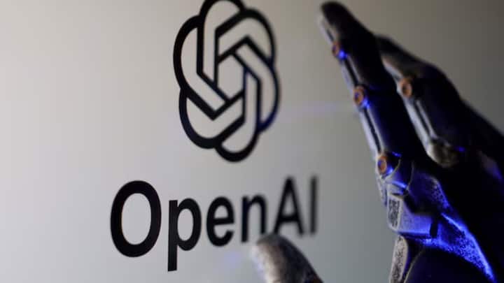 Is Apple losing the AI race to OpenAI? Ex-CEO’s blunt verdict Is Apple losing the AI race to OpenAI? Ex-CEO’s blunt verdict