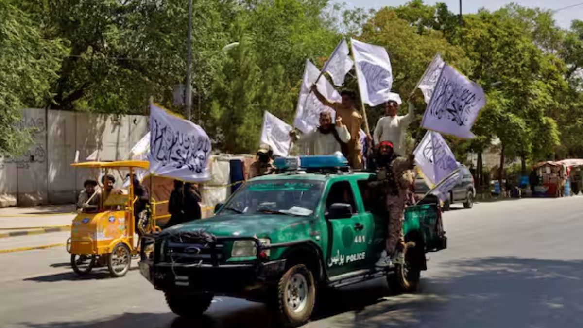 Saudi Arabia urges 'self restraint' amid escalating Pakistan-Afghanistan border clashes Saudi Arabia urges 'self restraint' amid escalating Pakistan-Afghanistan border clashes