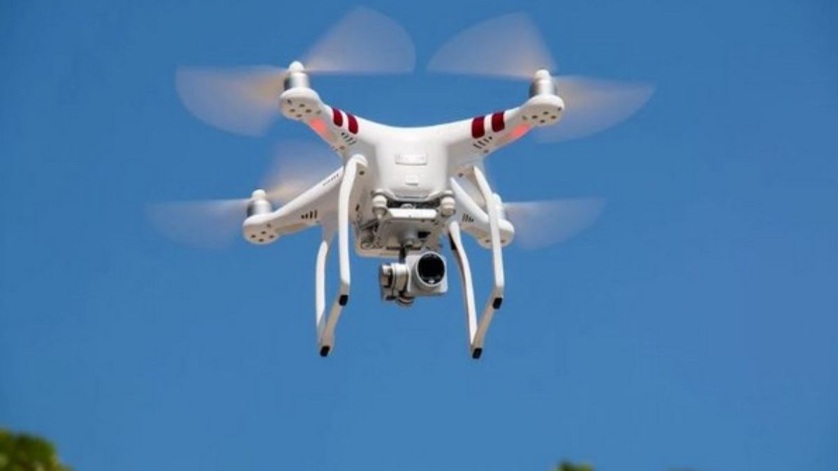 Pakistan’s dirty game on Punjab border: ISI-backed drones sense jamming by India, scoot back after detection Pakistan’s dirty game on Punjab border: ISI-backed drones sense jamming by India, scoot back after detection