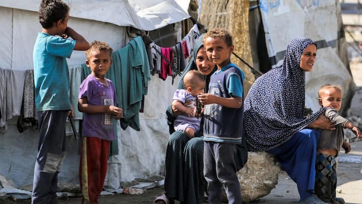 Hong Kong helps 4.5 million people worldwide through World Vision, aims to become global humanitarian hub Hong Kong helps 4.5 million people worldwide through World Vision, aims to become global humanitarian hub