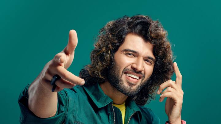 Vijay Deverakonda breaks silence on his accident: 'Car took a hit, my head hurts and...' Vijay Deverakonda breaks silence on his accident: 'Car took a hit, my head hurts and...'